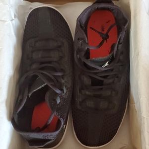 Nike Jordan Reveal Black and White size 10.0